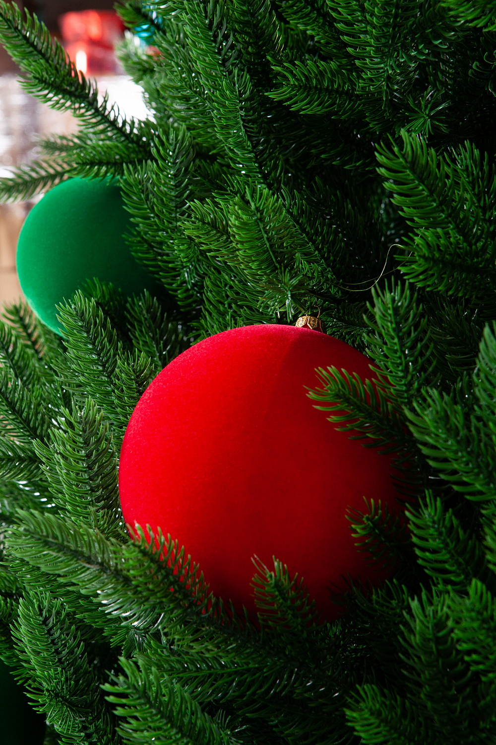 Набор бархатных шаров цвет бордовый