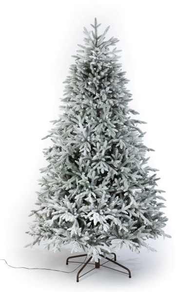 Ель ПЕРСЕЯ в снегу с вплетенной гирляндой