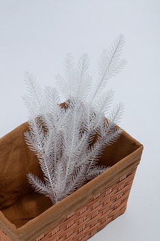 Ветка (лапка) белая 17*10см (уп.10 шт)